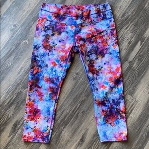 Athleta Hypersonic Sonar Ember Crop
